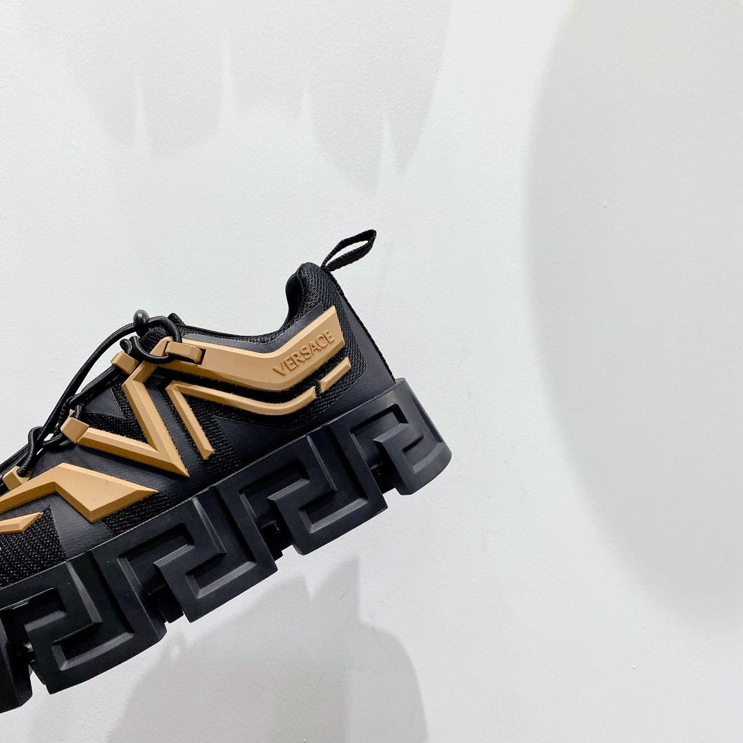 VRC Sneakers Runner Jumbo Platform