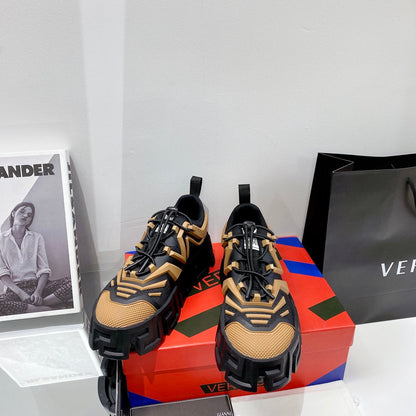 VRC Sneakers Runner Jumbo Platform
