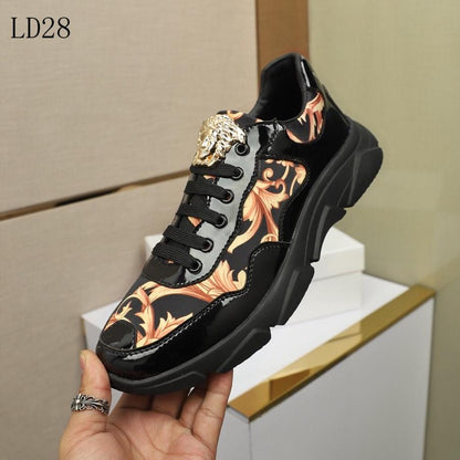 VRC Sneakers  Black Ornament