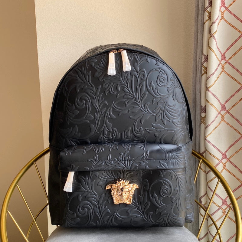 VRC Backpack Black
