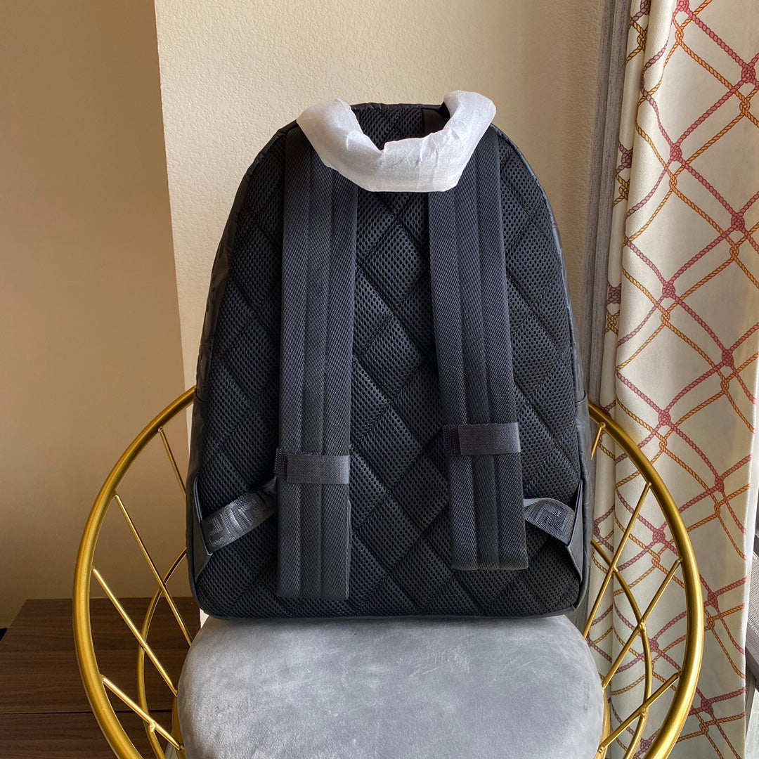 VRC Backpack Black