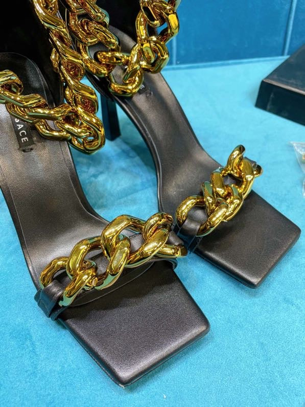 VRC Shoes Heels Black