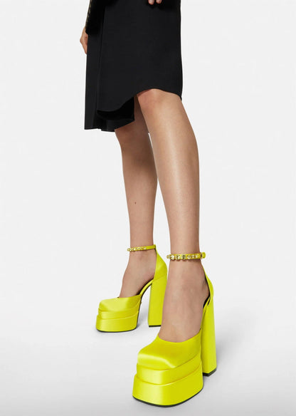 VRC  Shoes High Heels Wedge Aevitas