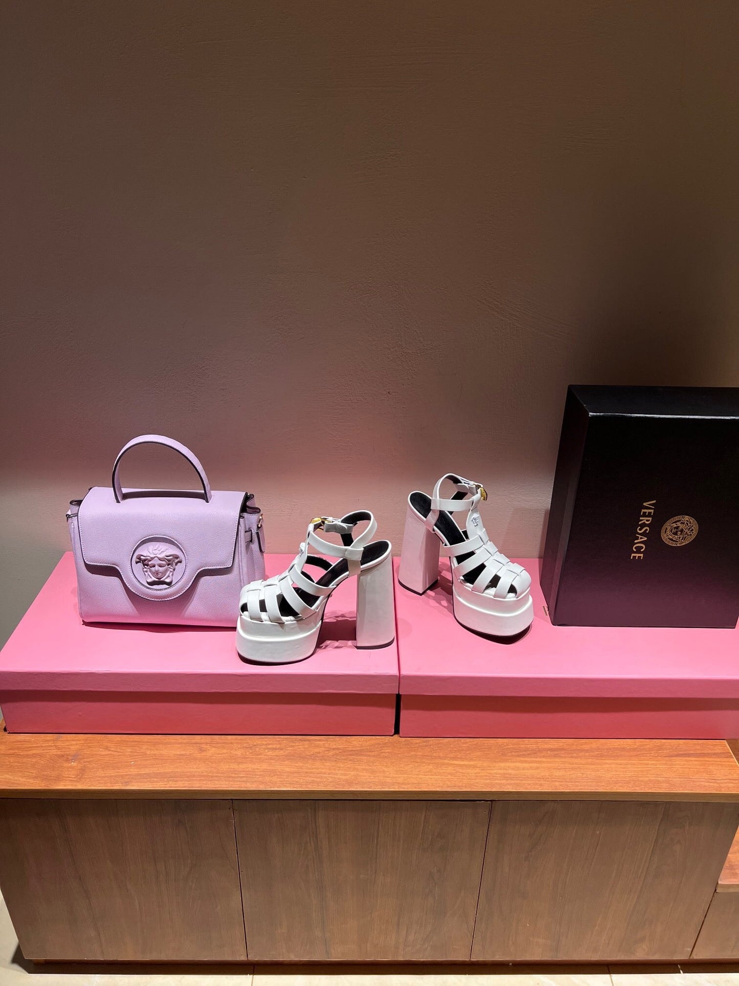 VRC  Shoes High Heels Wedge Aevitas 4 Color 's