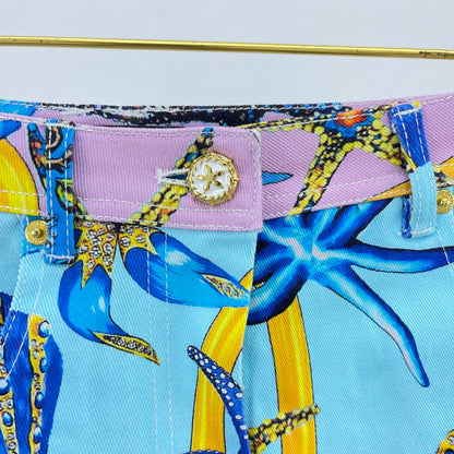 VRC Shorts Woman