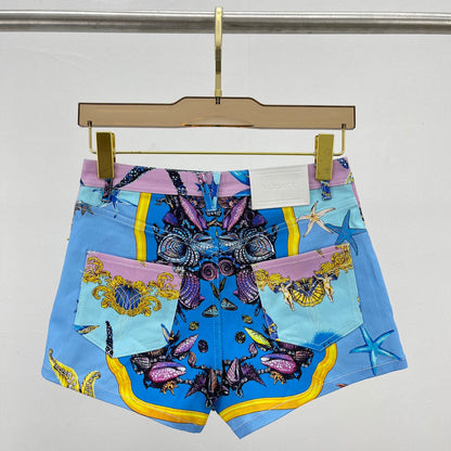 VRC Shorts Woman