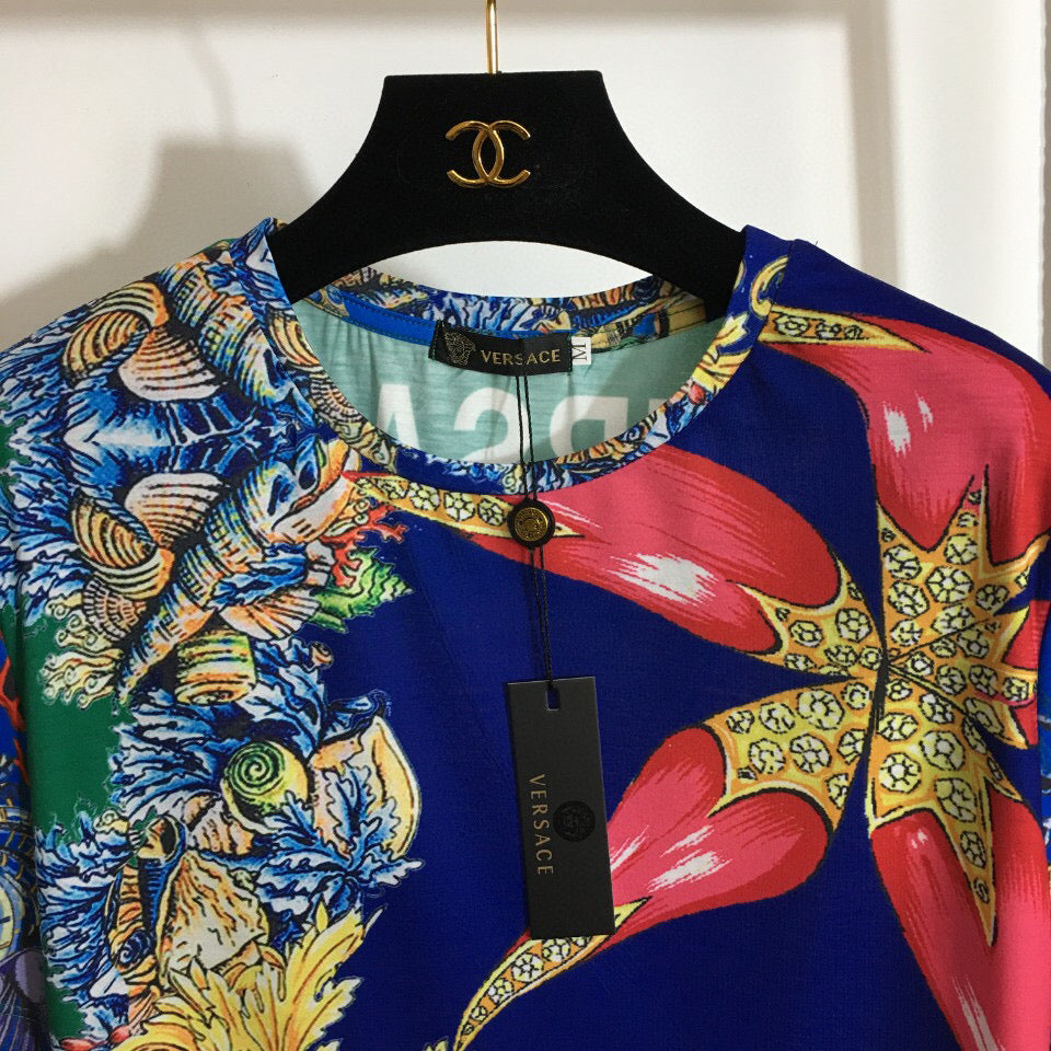 VRC  T - shirt  Colorful WOMAN