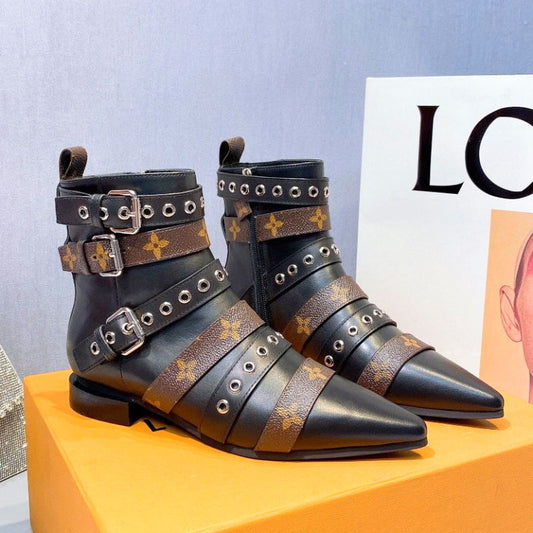 LU Boots  Black Brown