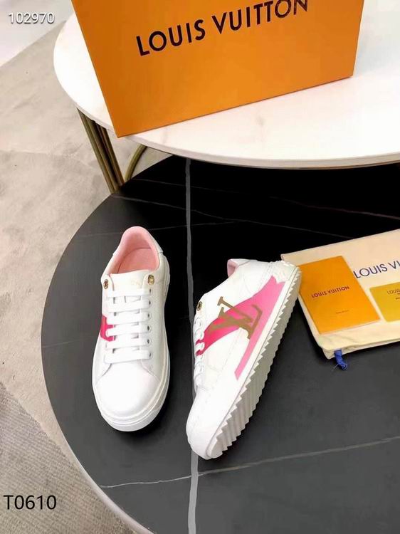 LU Sneakers Run Away