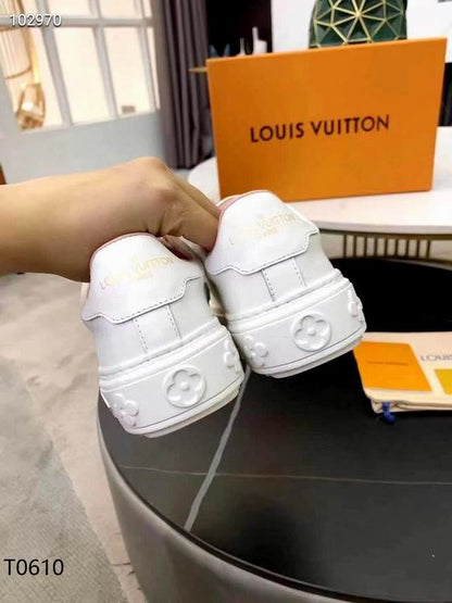LU Sneakers Run Away