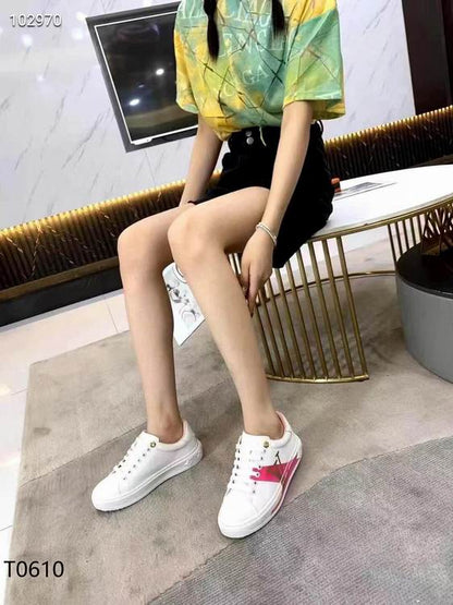 LU Sneakers Run Away