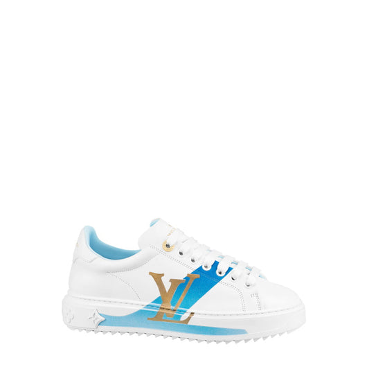 LU Sneakers Run Away
