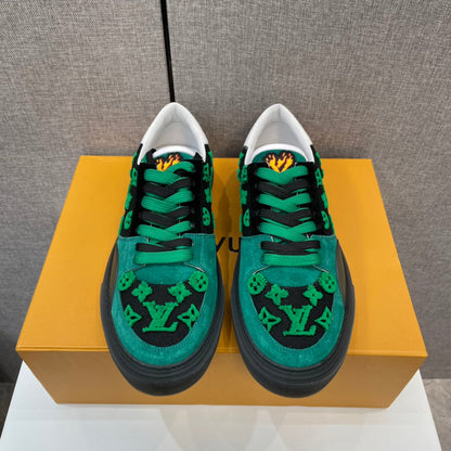 LU  Sneakers Runner