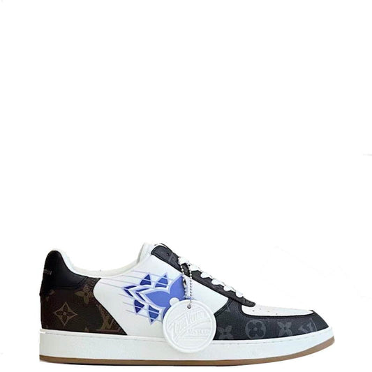 LU  Sneakers