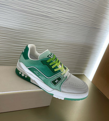 LU Runnner  Sneakers 3 Color 's