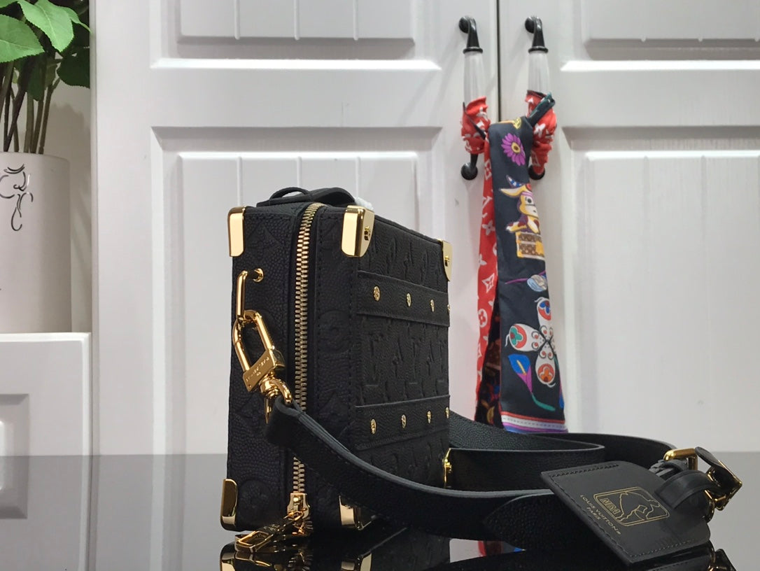 LU Bag Trunk Messenger   23 cm