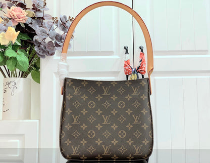LU Bag Medium Monogram   24 cm