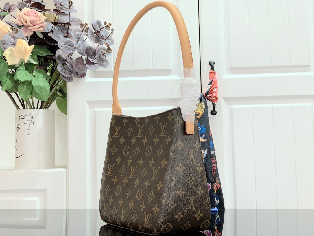 LU Bag Medium Monogram   24 cm