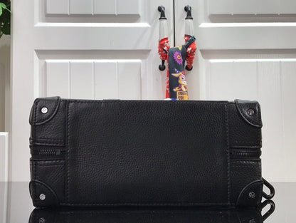 LU Bag Trunk Messenger   27 cm