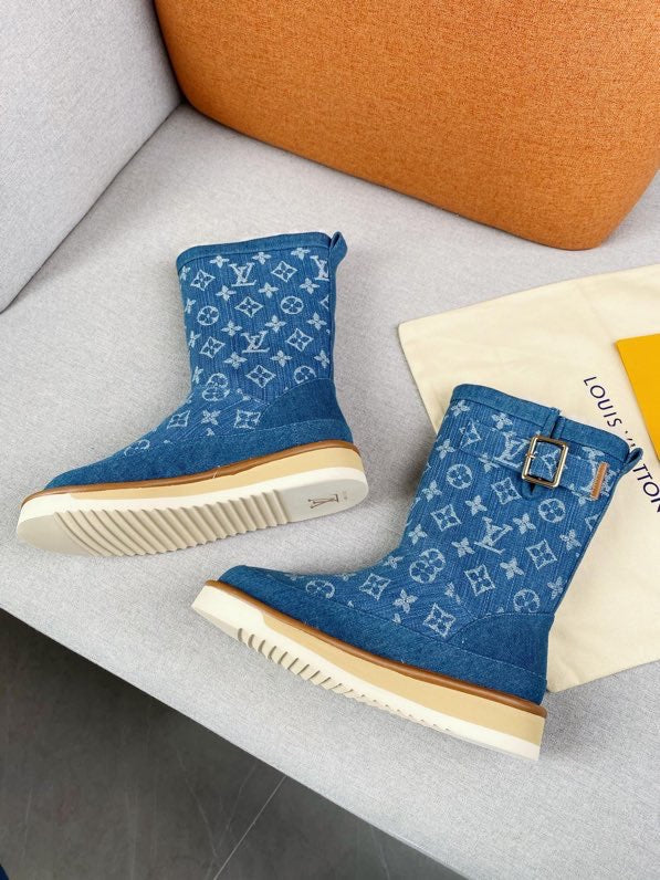 LU UGG  Boots Jeans