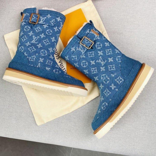 LU UGG  Boots Jeans