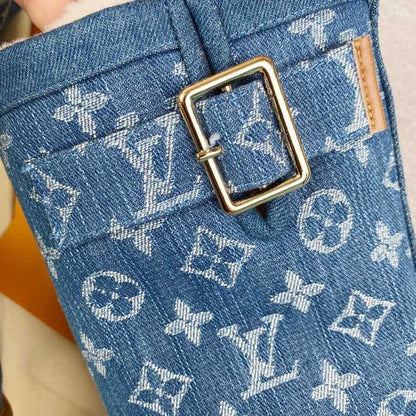 LU UGG  Boots Jeans