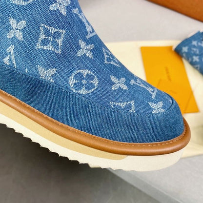 LU UGG  Boots Jeans