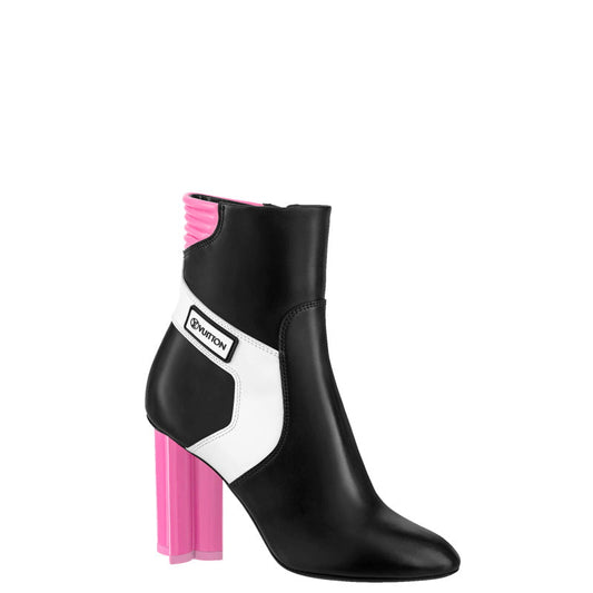 LU Boots Heels Silhouette