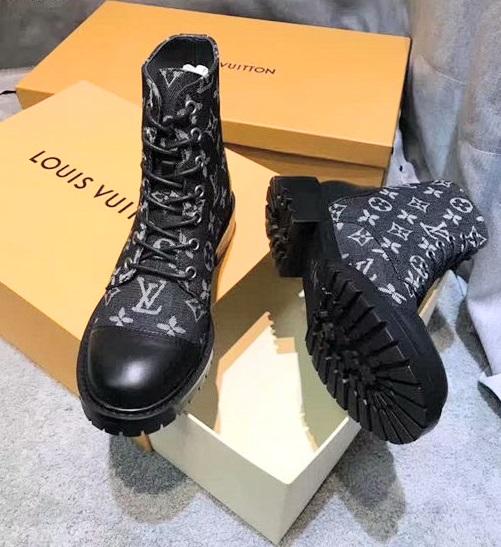 gucci boots lace-up