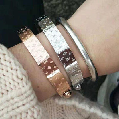 LU Bracelet Clasp