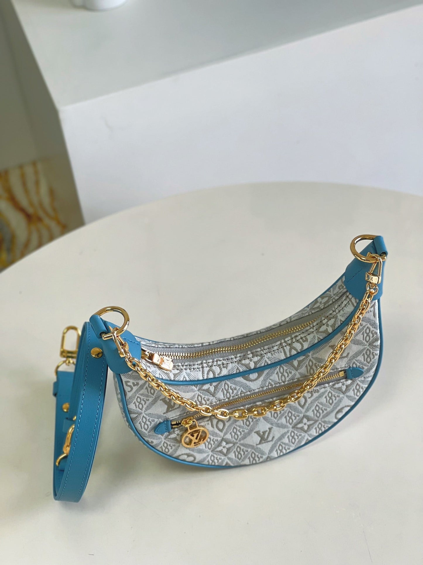 LU   Bag Loop