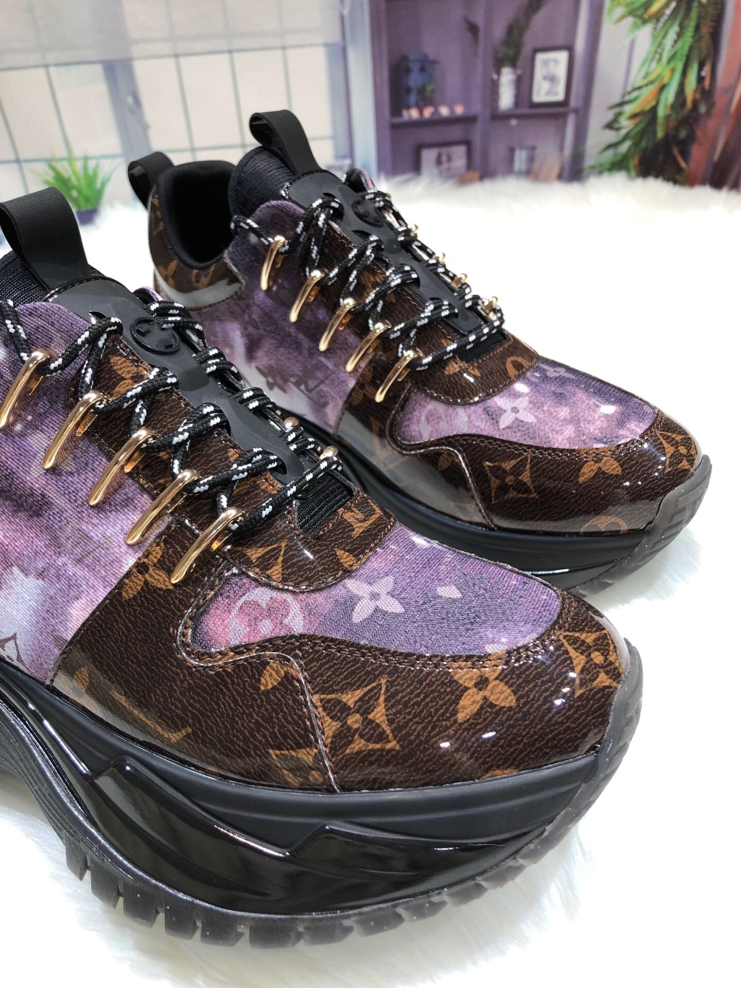 LU  Leather Sneaker Pulse 3 Colors