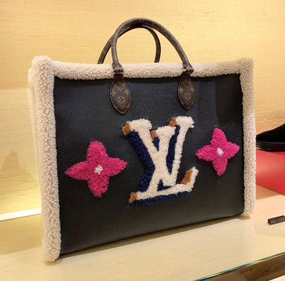 LU Bag Onthe Go