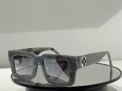 LU Sunglasses 6 Color 's