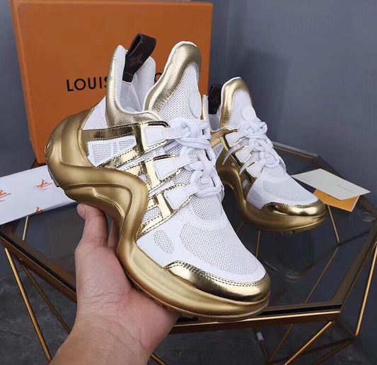 LV archlight