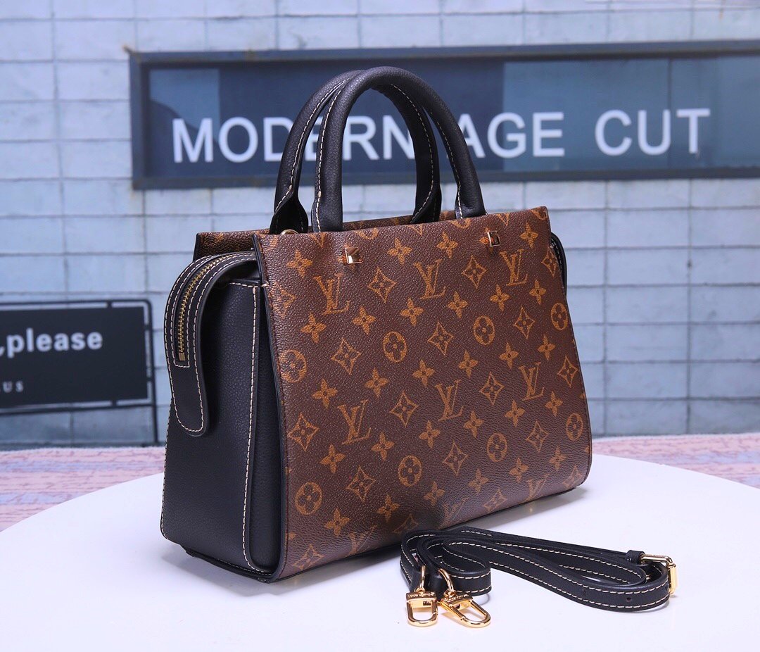 LU Bag Black Mono