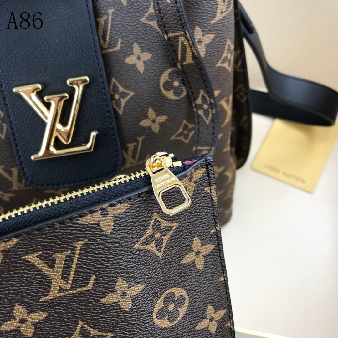LU Bag Mono