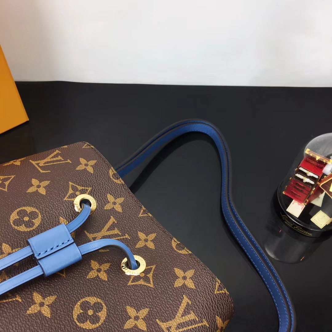 LU Neo Bag Mono Blue
