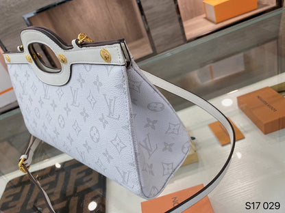 LU  Bag 31 CM  2 Color 's