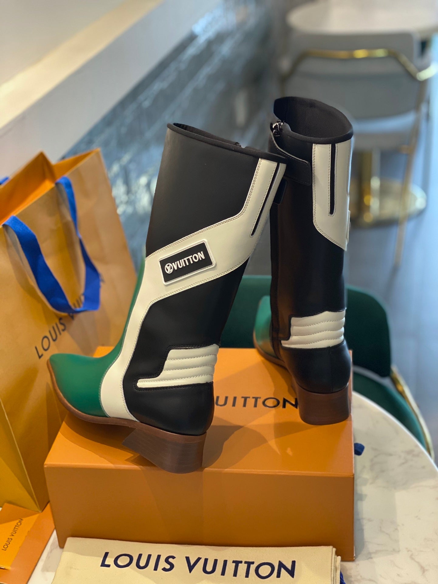 LU  Boots Flags Green