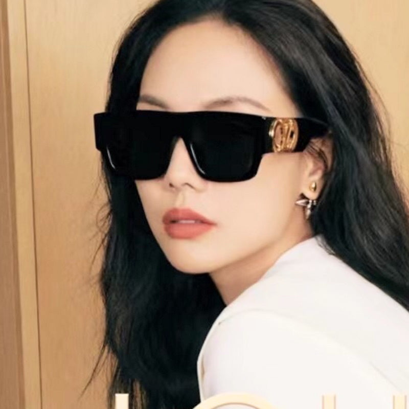 LU Earring