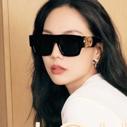 LU Earring