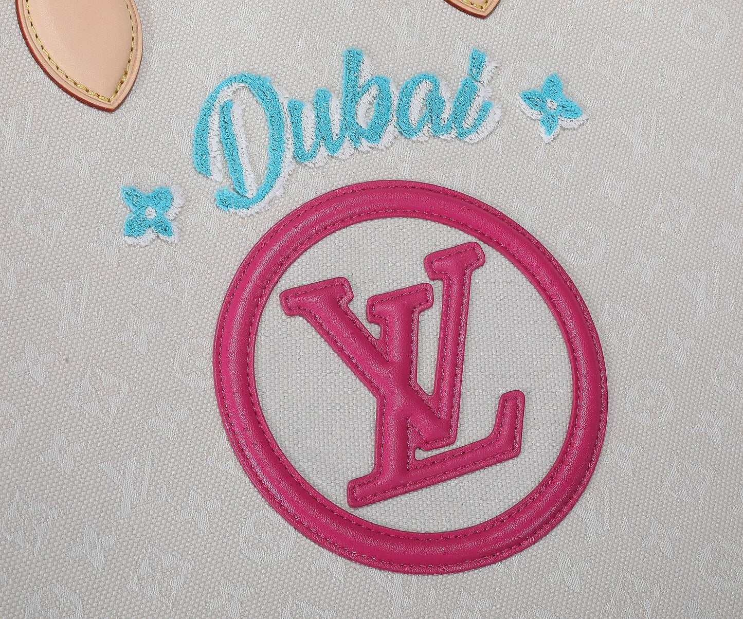 LU Bag ONTHEGO 41 cm Dubai Shopping