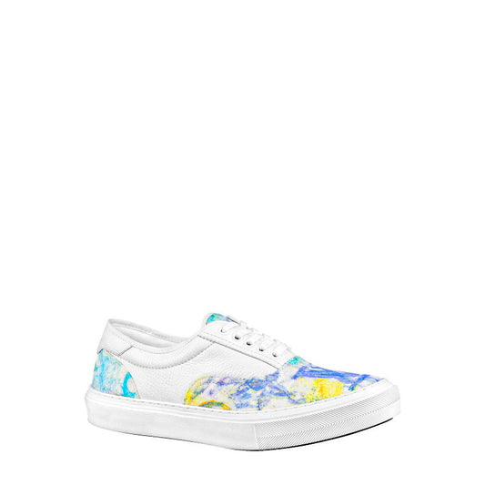 LU Sneakers Run Away