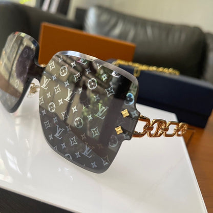 LU  Sunglasses