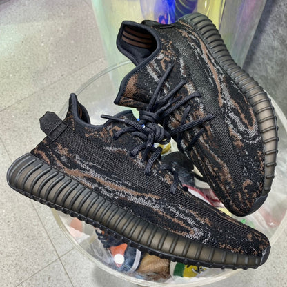 YEZY 350 Sneakers MX OAT