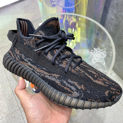 YEZY 350 Sneakers MX OAT