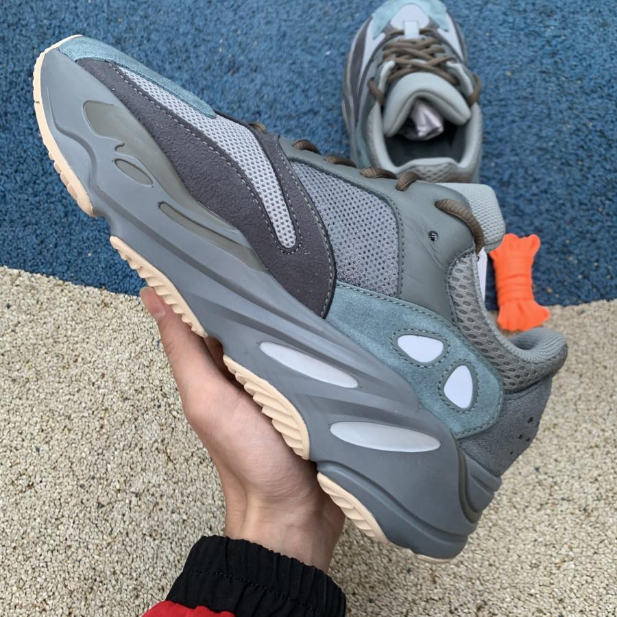 Yezy Boost 700 Teal Blue