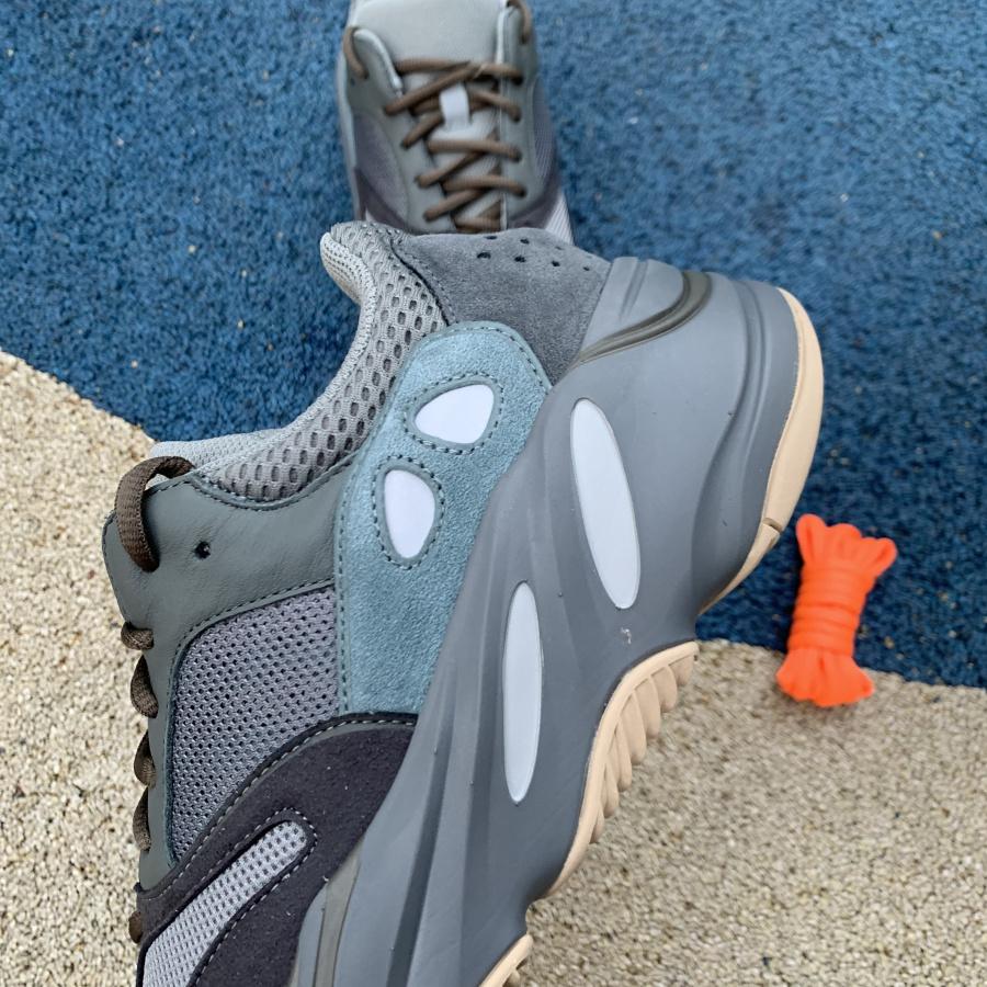 Yezy Boost 700 Teal Blue
