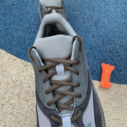 Yezy Boost 700 Teal Blue